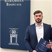 Professore offre aiuto compiti Medie e Superiori